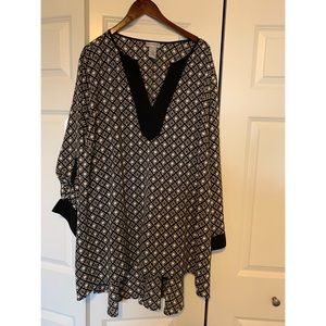 NWOT, Catherine’s, Black and White Tunic, Size 4x